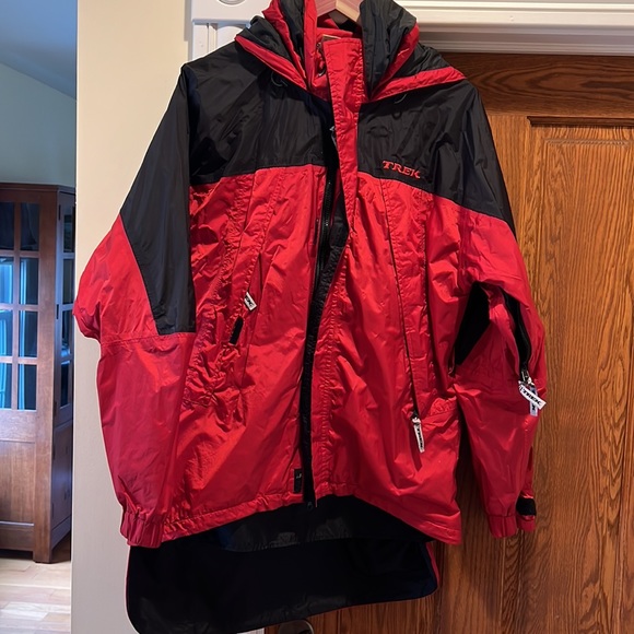 Trek biking rain jacket unisex size large - Picture 2 of 9